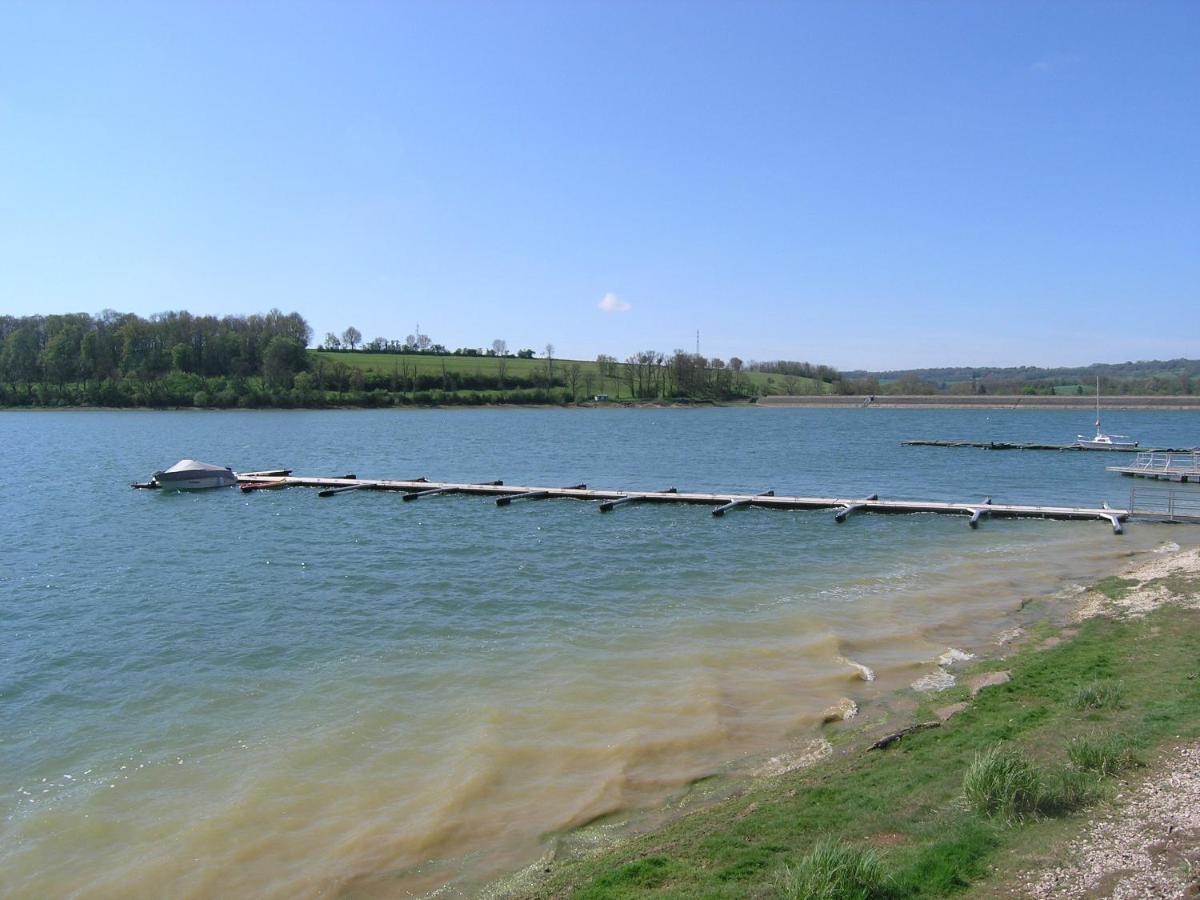 Les Jardins Des 3 Provinces- Gite Montcharvot Exterior foto