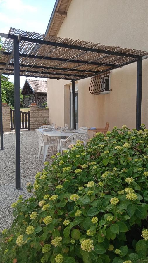 Les Jardins Des 3 Provinces- Gite Montcharvot Exterior foto